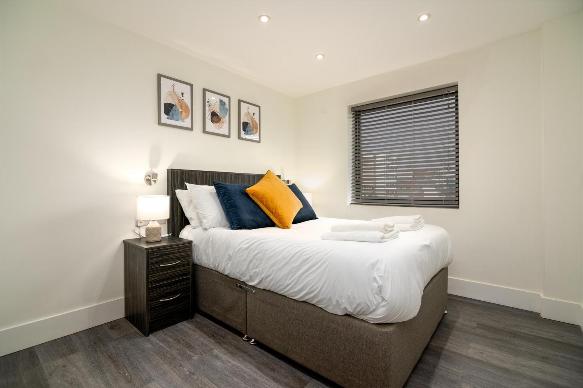 Elegant Luxe Penthouse In Whitechapel London